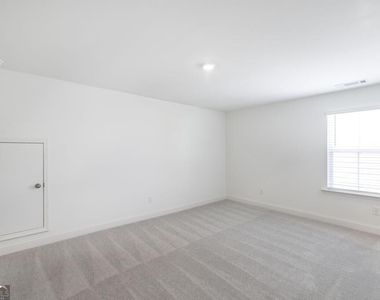 111 Prospect Avenue - Photo Thumbnail 24