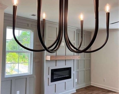 1355 Sydney Oaks Drive - Photo Thumbnail 3