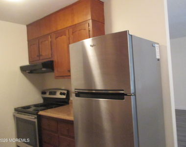 363b Chesterfield Court - Photo Thumbnail 15
