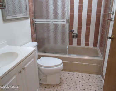 363b Chesterfield Court - Photo Thumbnail 20
