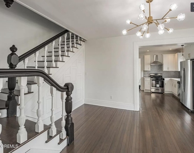 64 Shrewsbury Avenue - Photo Thumbnail 5