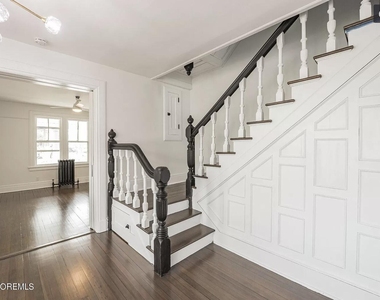 64 Shrewsbury Avenue - Photo Thumbnail 4