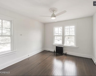 64 Shrewsbury Avenue - Photo Thumbnail 13