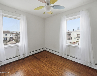 120 Second Street - Photo Thumbnail 7