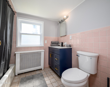 22 Brevent Avenue - Photo Thumbnail 15