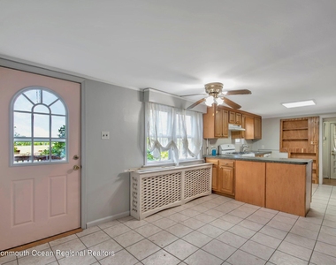 284 Millstone Road - Photo Thumbnail 20