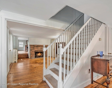 284 Millstone Road - Photo Thumbnail 10