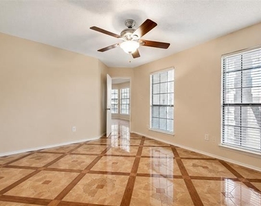 2332 Chestnut Way - Photo Thumbnail 7