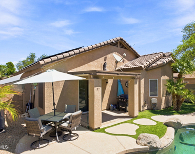 15341 W Maui Lane - Photo Thumbnail 6