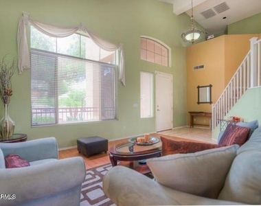 1580 W Saragosa Street - Photo Thumbnail 4