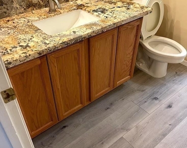 1580 W Saragosa Street - Photo Thumbnail 18