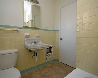 6123 Belgrade Avenue - Photo Thumbnail 17
