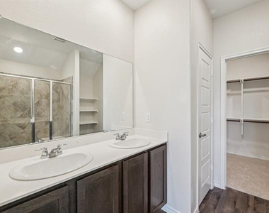 609 Bassett Hall Road - Photo Thumbnail 11