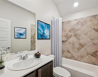 609 Bassett Hall Road - Photo Thumbnail 16