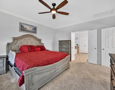 8136 Black Ash Drive - Photo Thumbnail 18