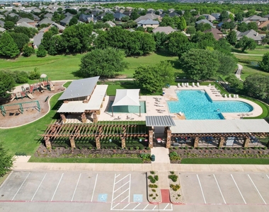 8136 Black Ash Drive - Photo Thumbnail 36