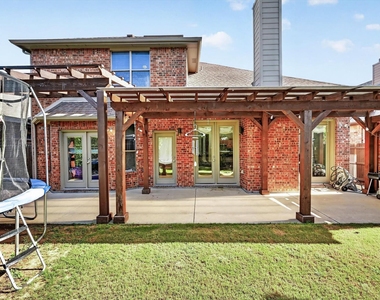 8136 Black Ash Drive - Photo Thumbnail 34