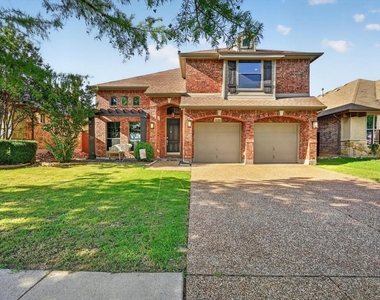 8136 Black Ash Drive - Photo Thumbnail 2