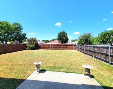 2603 Hidden Valley Drive - Photo Thumbnail 9
