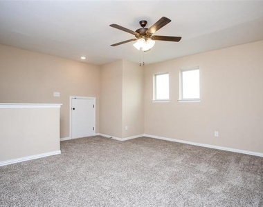 134 Canales Circle - Photo Thumbnail 20