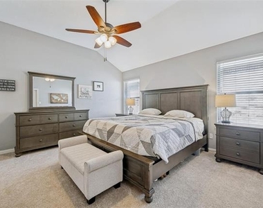 7709 Shasta Drive - Photo Thumbnail 21