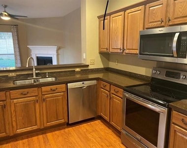 3108 Rustic Meadows Drive - Photo Thumbnail 9