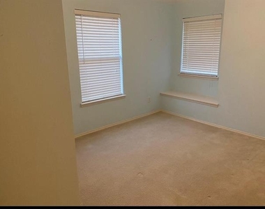 3108 Rustic Meadows Drive - Photo Thumbnail 16
