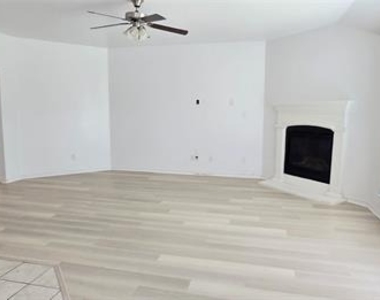 2625 Hillrich Drive - Photo Thumbnail 1