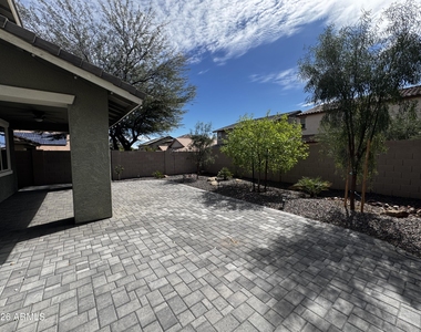 20849 W Glen Street - Photo Thumbnail 36