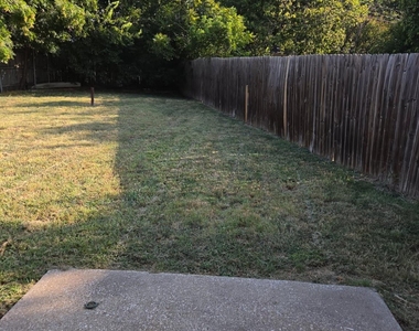 7326 Ne Loop 820 - Photo Thumbnail 11
