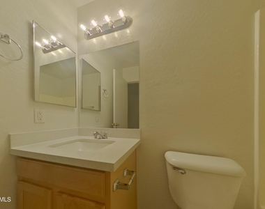 23141 W Ashleigh Marie Drive - Photo Thumbnail 13