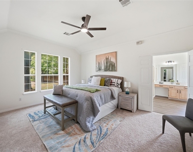 101 Fontana Court - Photo Thumbnail 11