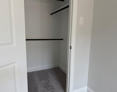 3206 Cordelia Drive - Photo Thumbnail 37