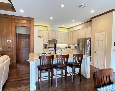 3508 Terry Drive - Photo Thumbnail 9