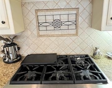 3508 Terry Drive - Photo Thumbnail 12