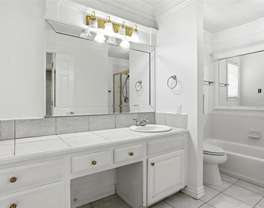 1812 Kynette Drive - Photo Thumbnail 11