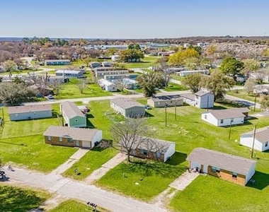 1833 Pelican Drive N - Photo Thumbnail 1