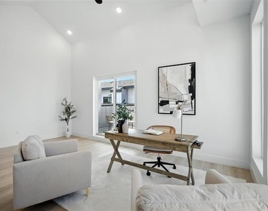 312 N Lancaster Avenue - Photo Thumbnail 24