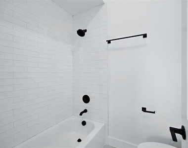 312 N Lancaster Avenue - Photo Thumbnail 28