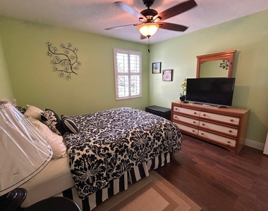 10470 Pelican Drive - Photo Thumbnail 21
