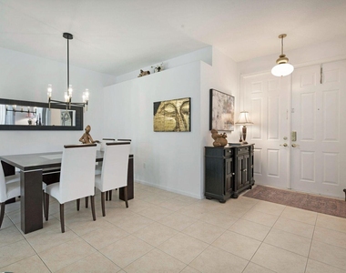 9061 Dupont Place - Photo Thumbnail 9