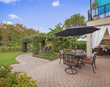 9061 Dupont Place - Photo Thumbnail 33