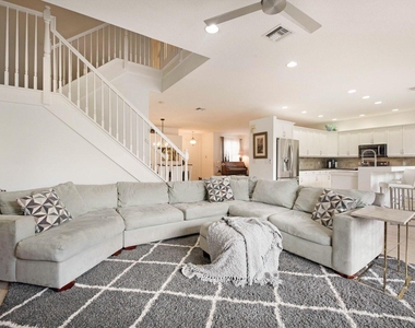 9061 Dupont Place - Photo Thumbnail 13