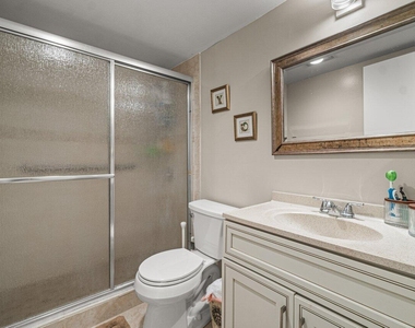 175 Suffolk E - Photo Thumbnail 9