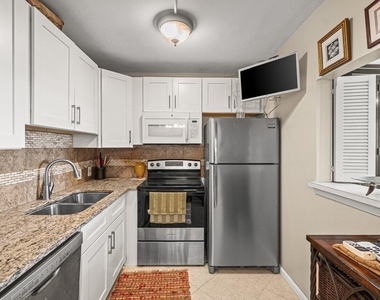 175 Suffolk E - Photo Thumbnail 2