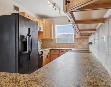 6191 Sw 37th Street - Photo Thumbnail 5