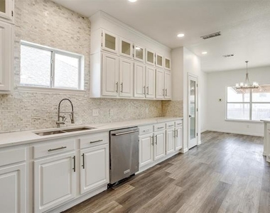 1016 Telluride Drive - Photo Thumbnail 11