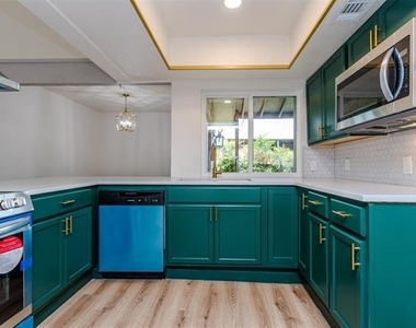 2026 Via Ballena - Photo Thumbnail 6