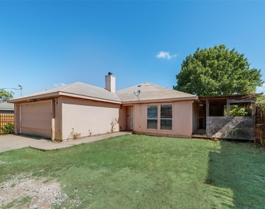 8028 Texridge Drive - Photo Thumbnail 23