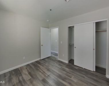 510 N Alma School Road - Photo Thumbnail 10